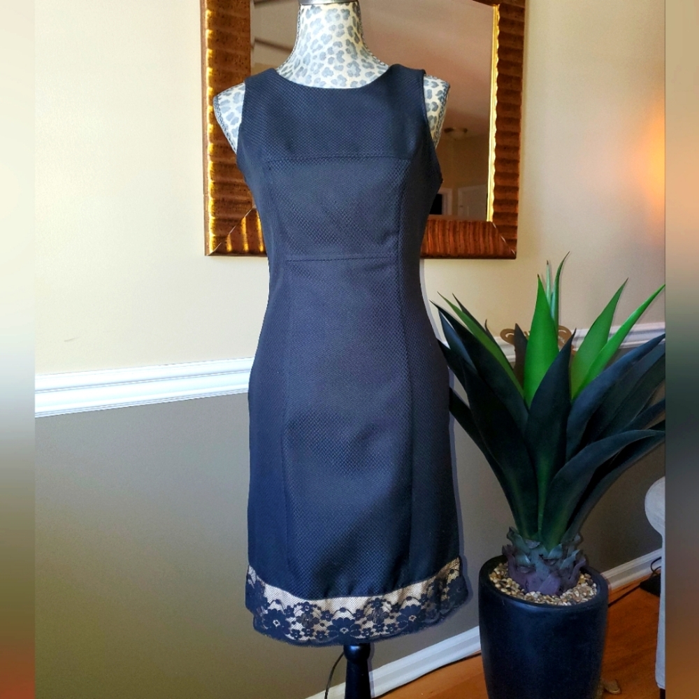 Sexy And Sophisticated Fitted Little Black Dress